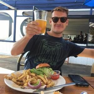 Meet your Posher, Cooper